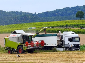 【赴日工作】農(nóng)業(yè)器械的組裝、涂改、焊接、搬運等