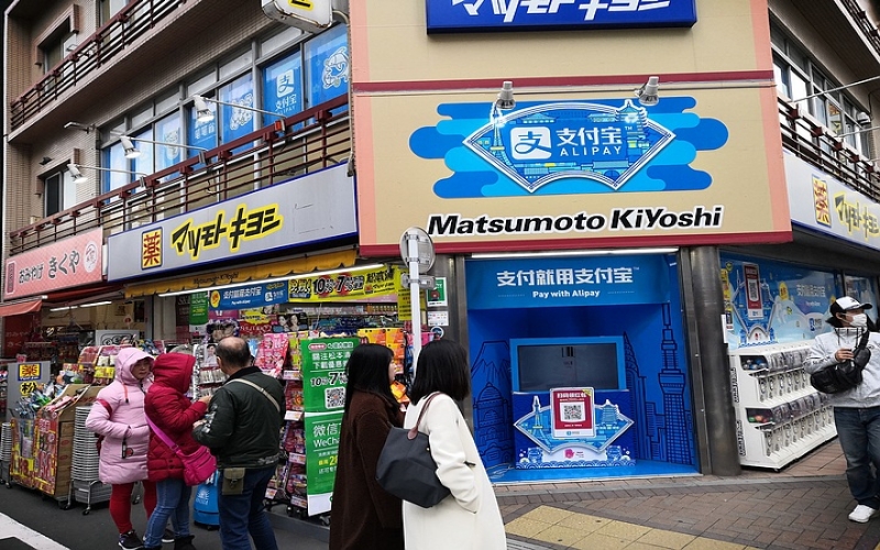 日本緊急招募手機店服務人員